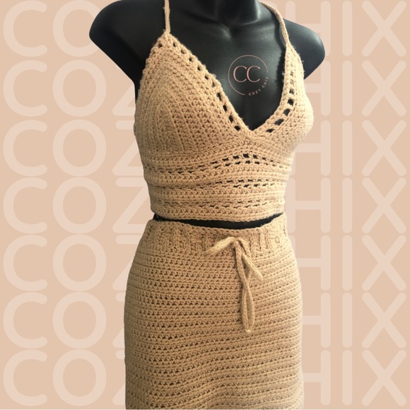 Net & Chill: Handmade Crochet Duo Skirt Set - Picture 3 of 5